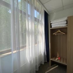Номер стандарт улучшенный с 1 двуспальной кроватью