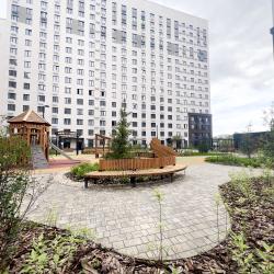 2-комнатные апартаменты стандарт в центре Тюмени с живописным прудом