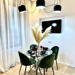 Фото Отель Moscow Apartment на Шмитовский проезд 39 к8