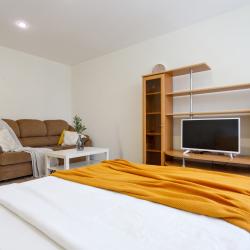 Фото Отель Версаль на бульваре Олега Волкова