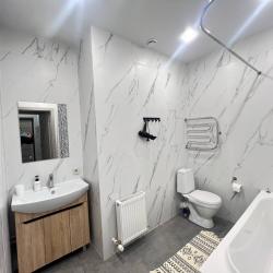 Апартаменты улучшенные Однокомнатная квартира с видом на город Достоевского 57