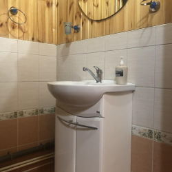 Номер стандарт улучшенный с 1 двуспальной кроватью