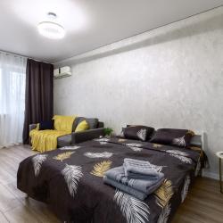 Фото Апартаменты на улице Симферопольская 66