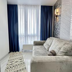 Фото Апартаменты Housevip на улице Павла Буравцева