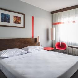 Номер стандарт с 1 двуспальной кроватью