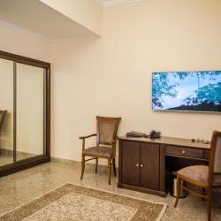 Фото Отель Royal Plus (Роял Плюс)