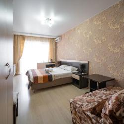 Фото Отель Loo de luxe ( де люкс)