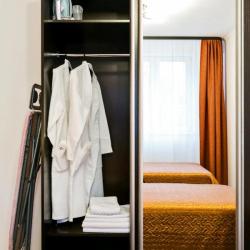 Фото Отель Holiday Village Moscow (Холидей Вилладж Москва)