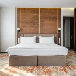 Фото Отель Grand Mildom (Гранд Милдом)