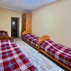 4-местный 1-комнатный номер стандарт с 4 односпальными кроватями