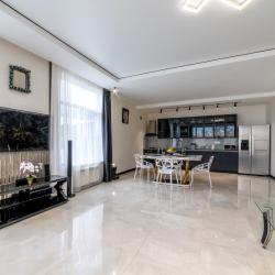 Фото Отель Вилла с бассейном №27