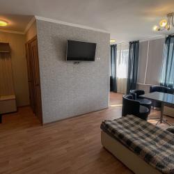 Фото Апартаменты на ул. Завенягина, 6к1
