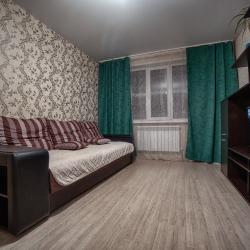 Фото Апартаменты на Матросова 18