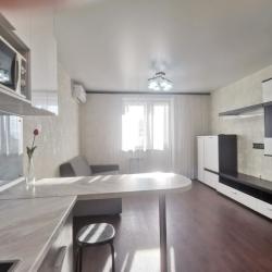 2-комнатные апартаменты улучшенные Дыбенко 27а