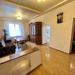 Фото Отель ArendaGrad (АрендаГрад) на улице Коммунистическая 5