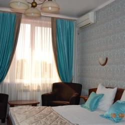 Номер комфорт улучшенный с 1 двуспальной кроватью