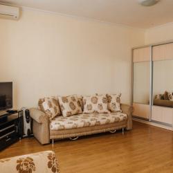 Номер полулюкс улучшенный с 1 двуспальной кроватью