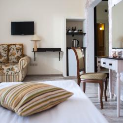 Номер стандарт с 2 односпальными кроватями (вид на бассейн)