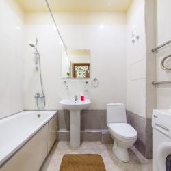 Фото Отель Цветные сны 28 на Восточно-Кругликовской улице