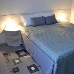 Номер комфорт улучшенный с 1 двуспальной кроватью (с завтраком)