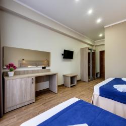 Фото Отель Family Pride Inn (Фэмили Прайд Инн)