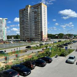 Фото Отель Compass (Компасс) в 15-м микрорайоне 42