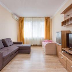 Фото Апартаменты на улице Кубанская