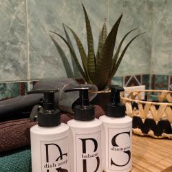 Фото Отель Просторная квартира ЖД Вокзала