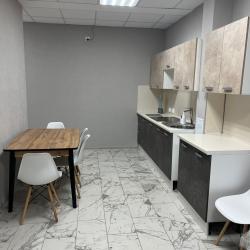 Кровать в 6-местном общем номере