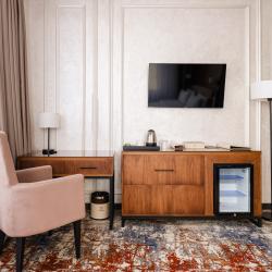 Фото Отель Grand Mildom (Гранд Милдом)