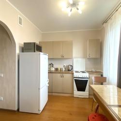 Фото Апартаменты на улице Варламова 37