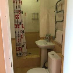 Комната стандарт с 1 двуспальной кроватью