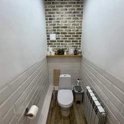 Номер эконом с 2 односпальными кроватями (мансарда)