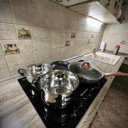 Фото Отель Rental Family Rooms (Рентал Фэмили Румс) на улице Революции 1905 года
