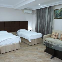 Фото Отель Grand Hotel Kapan (Гранд )