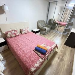 Фото Апартаменты на улице Мира 14