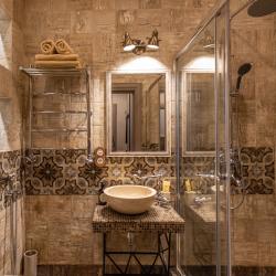 Фото Отель Loft (Лофт) на Шаумяна