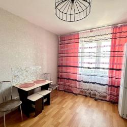 Фото Апартаменты на улице Калинина 18