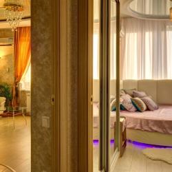 Фото Отель InnHome Apartments (ИннХоум) на улице Братьев Кашириных 34