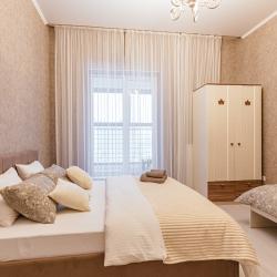 Фото Отель Room Tour (Рум Тур) на улице 50 лет Октября 57А корпус 1