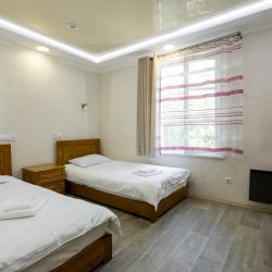 Фото 130 Hotel (130 Отель)