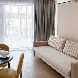 Коттедж улучшенный с видом на лес