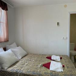 Комната стандарт с 1 двуспальной кроватью