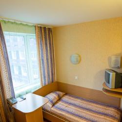 Номер стандарт с 2 односпальными кроватями (с пансионом)