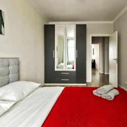 Фото Отель MaxRealty24 на Германа Титова 5к2