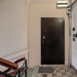 Фото Отель Метры в центре на улице Жуковского 21