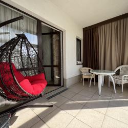 Фото Уютные апартаменты в Парковом квартале отеля «Имеретинский»