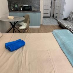 Фото Апартаменты на улице Инициативная 7В