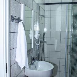 Номер стандарт комфорт с 1 двуспальной кроватью