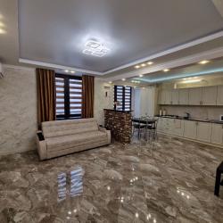 Flatirini (Флатирини) на улице Шамиля Джикаева 6А — 2a4361334d129d5f8b4bf76624bbce61